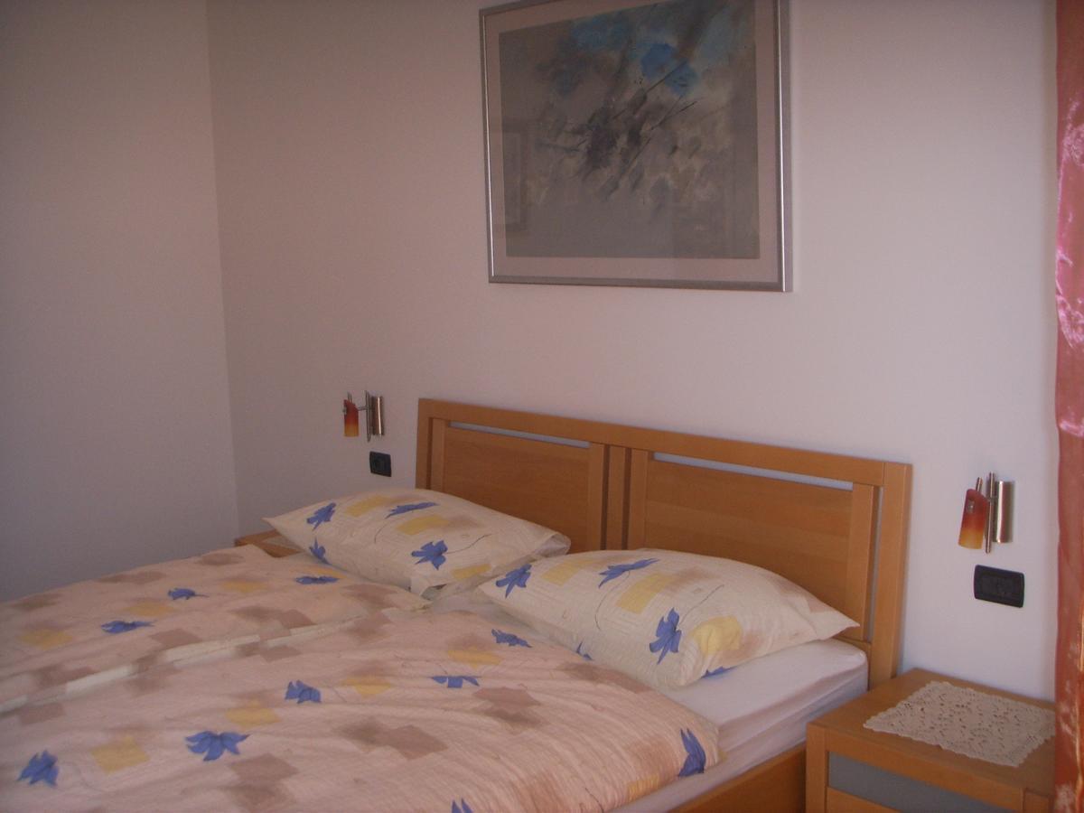 Apartments Ana Wellness S Ровинь Экстерьер фото