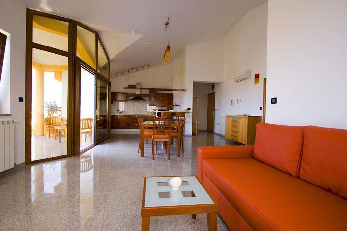 Apartments Ana Wellness S Ровинь Экстерьер фото